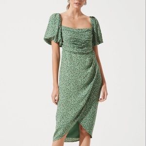 ASTR Square Neck MIDI Dress